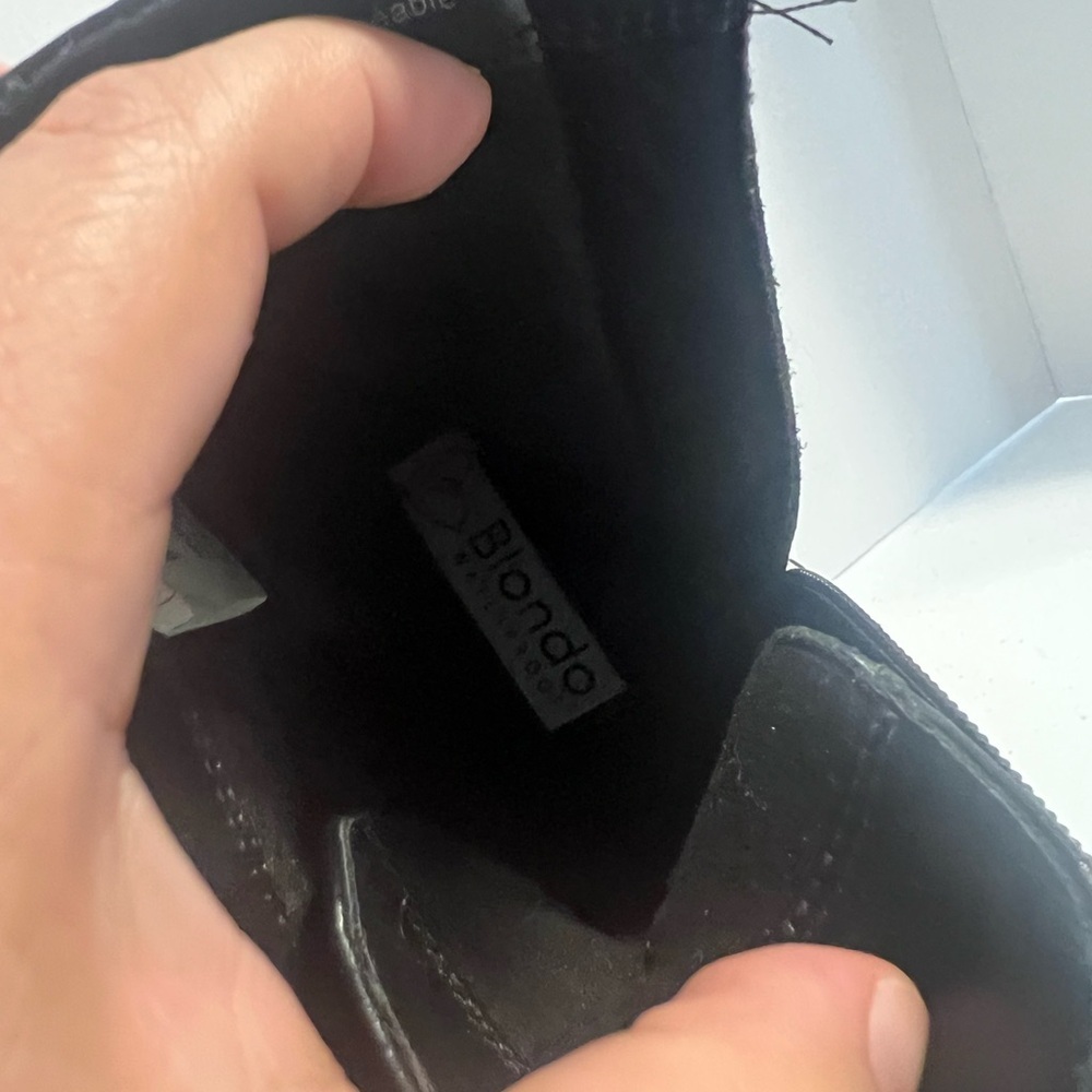 Blondo Camila Waterproof Black Leather Triple Buckle Moto Boots 9 - Picture 12 of 12